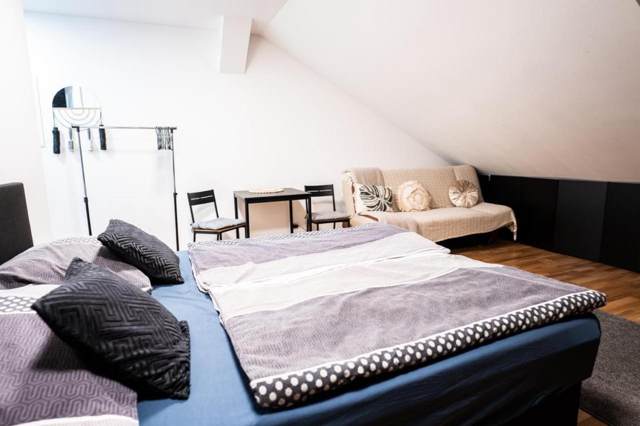 Exclusive Apartman Prague Jecna Apartamento Exterior foto