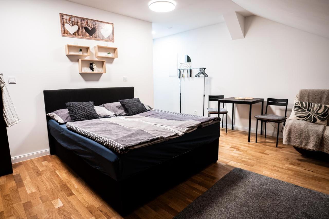 Exclusive Apartman Prague Jecna Apartamento Exterior foto